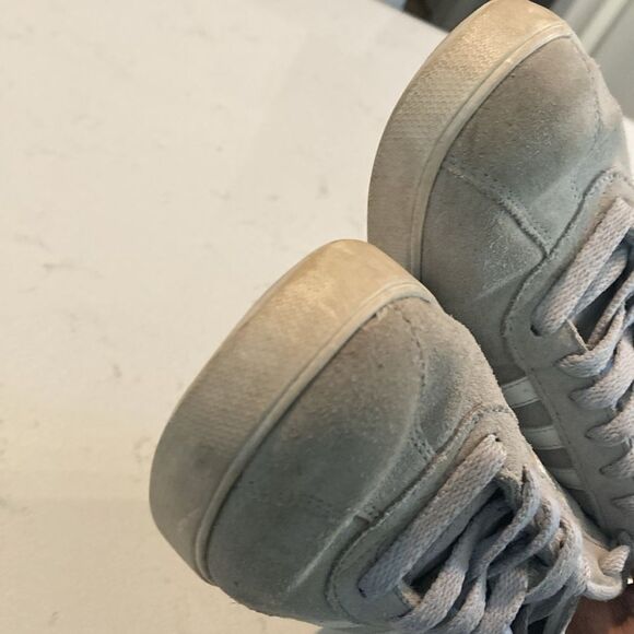 Adidas Gray and White Sneakers Suede Low Top Size 8 - Picture 8 of 8